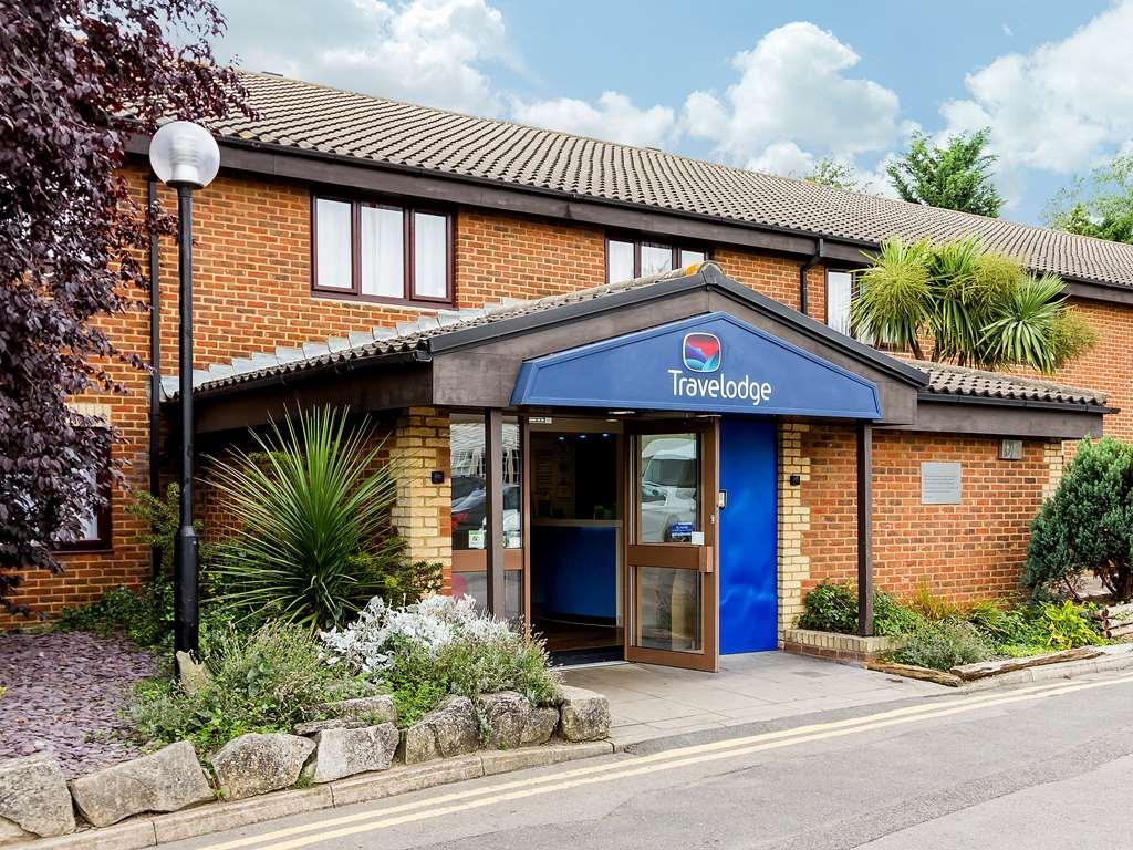 Travelodge London Wimbledon Morden Morden  외부 사진